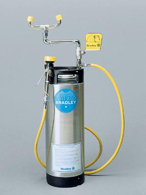 Bradley® Portable Pressurized Eyewash Units, Portable Eyewash w/Drench Hose, 5 Gallon